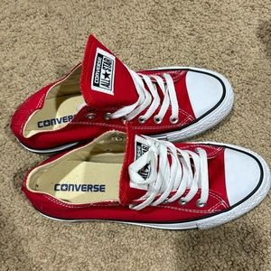 Converse all star low tops